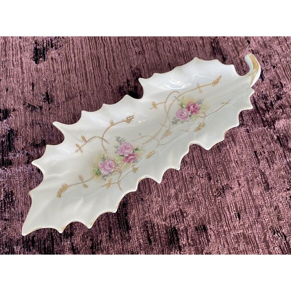Vintage Arnat Porcelain Vanity Trinket Leaf Dish, Tray, Hand Painted Gold  Trimm - Picture 2 of 10